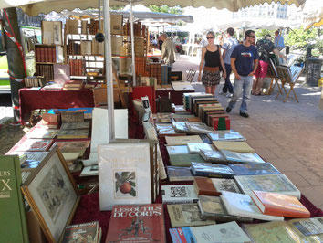 Marché aux livres de la place kléber