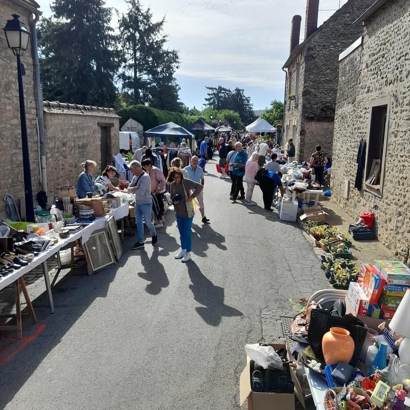 Vide grenier annuel des habitants