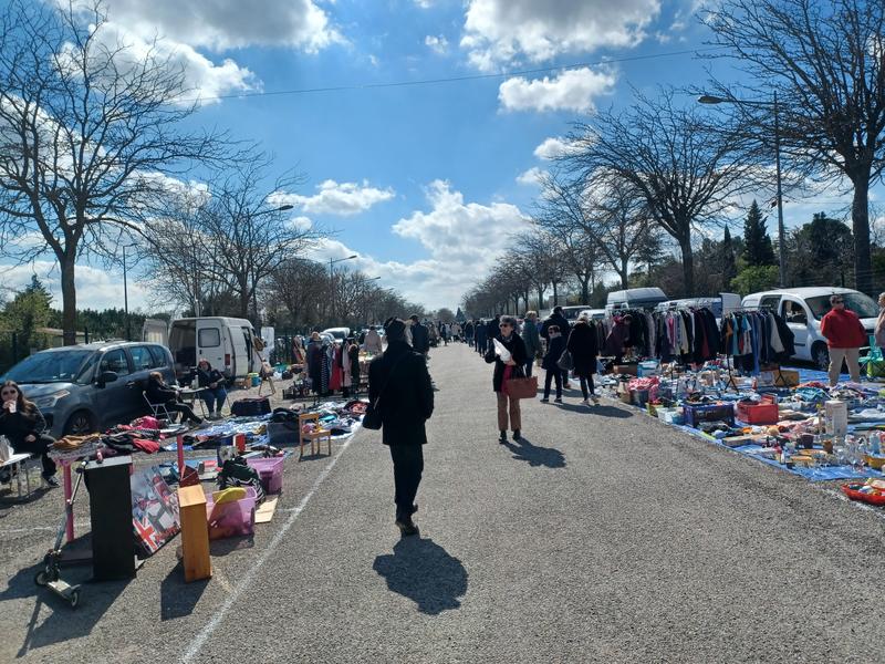Vide grenier et brocante velleron