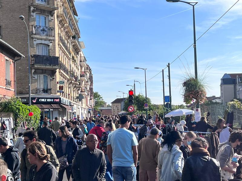 Vide grenier - quartier gare de la garenne