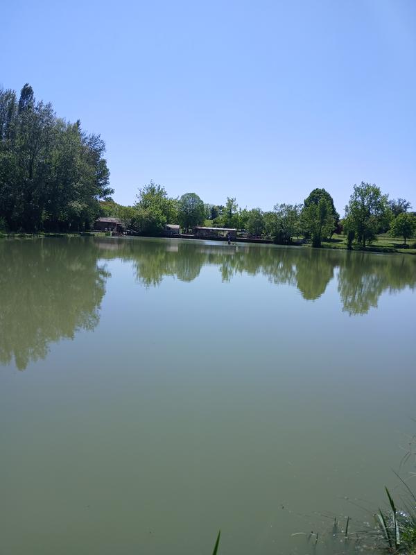 Vide grenier et artisans de l'association des dames de l'étang