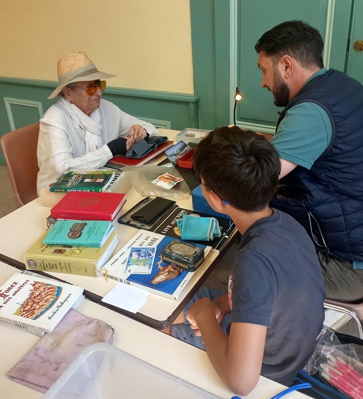 Bourse de monnaies - militaria