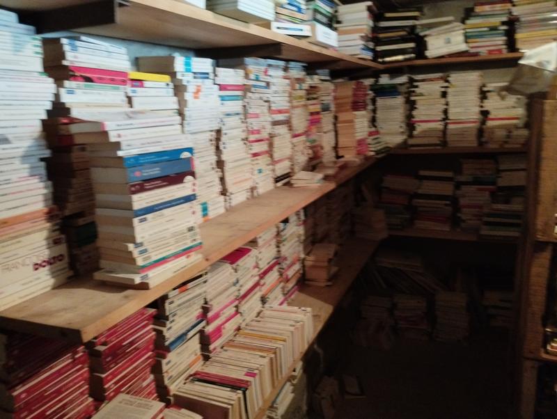 Vide maison spécial livres